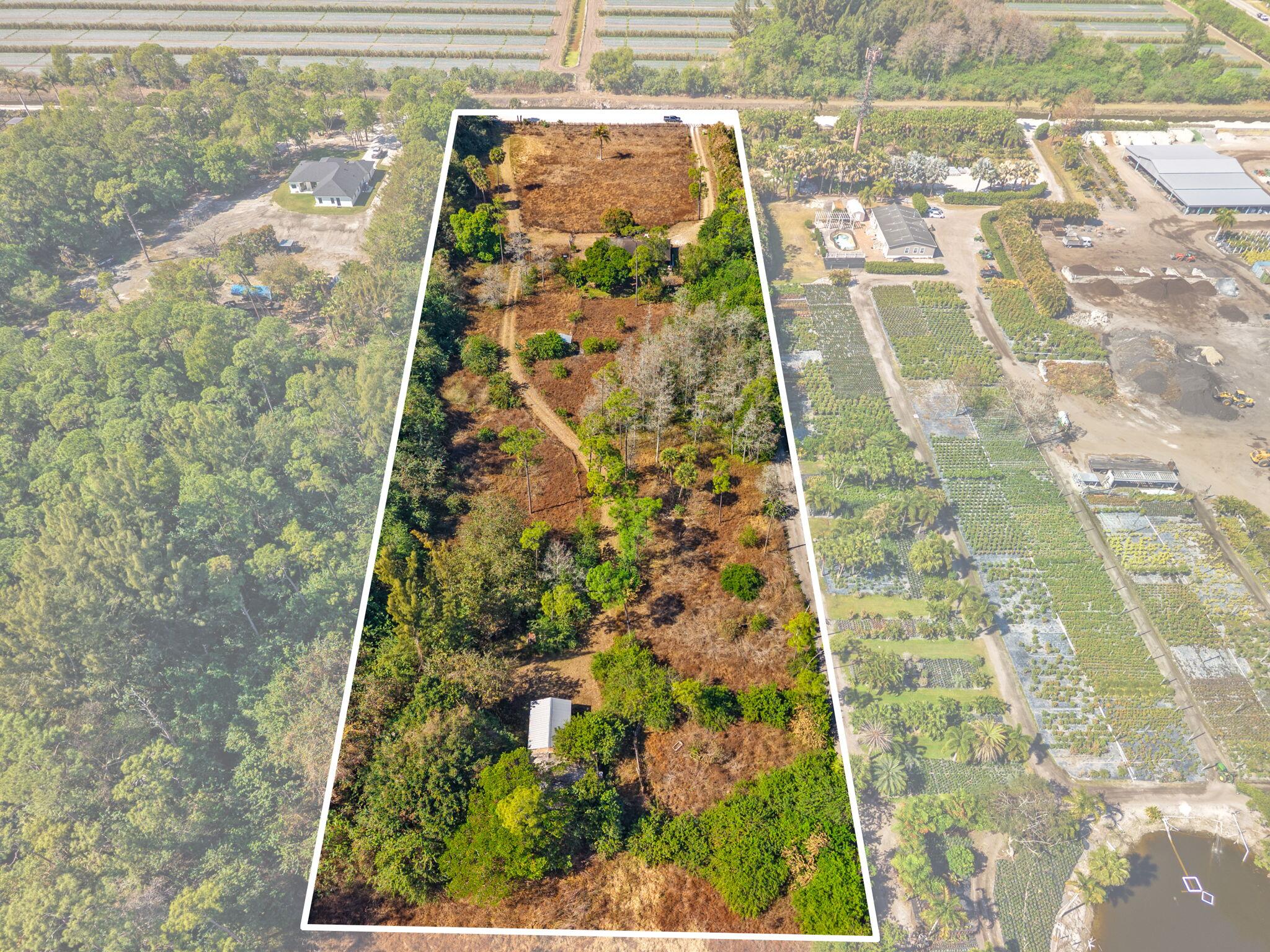 LOXAHATCHEE GROVES - Residential