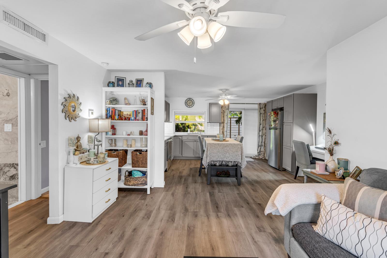EMBARCADERO CONDO - Residential