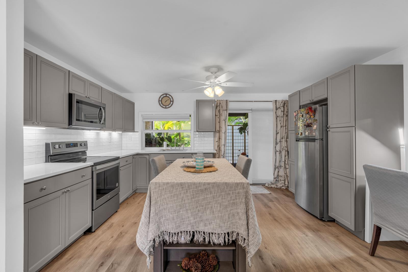 EMBARCADERO CONDO - Residential