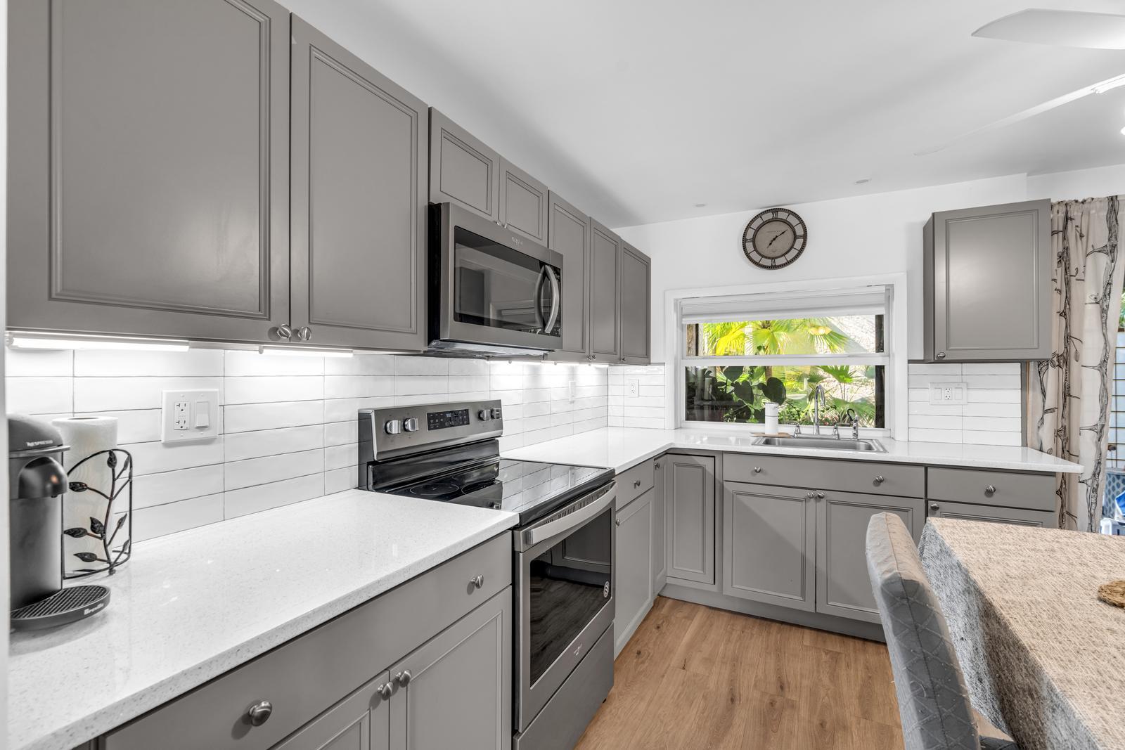 EMBARCADERO CONDO - Residential