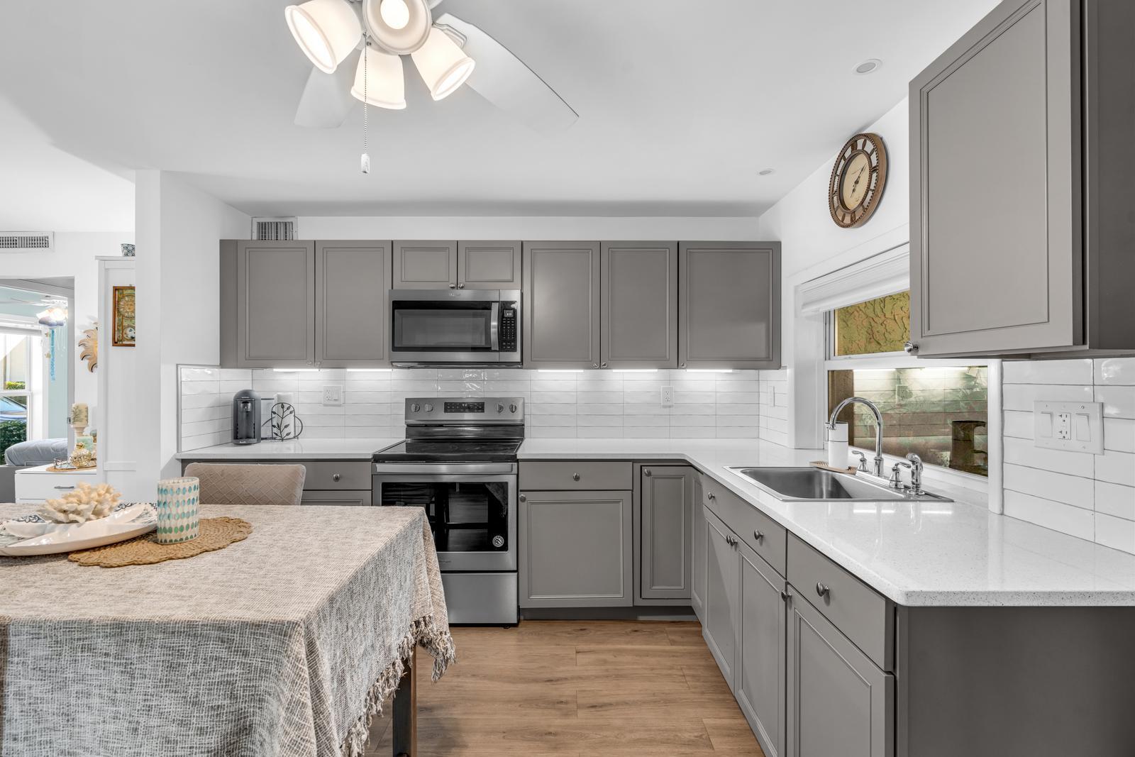 EMBARCADERO CONDO - Residential