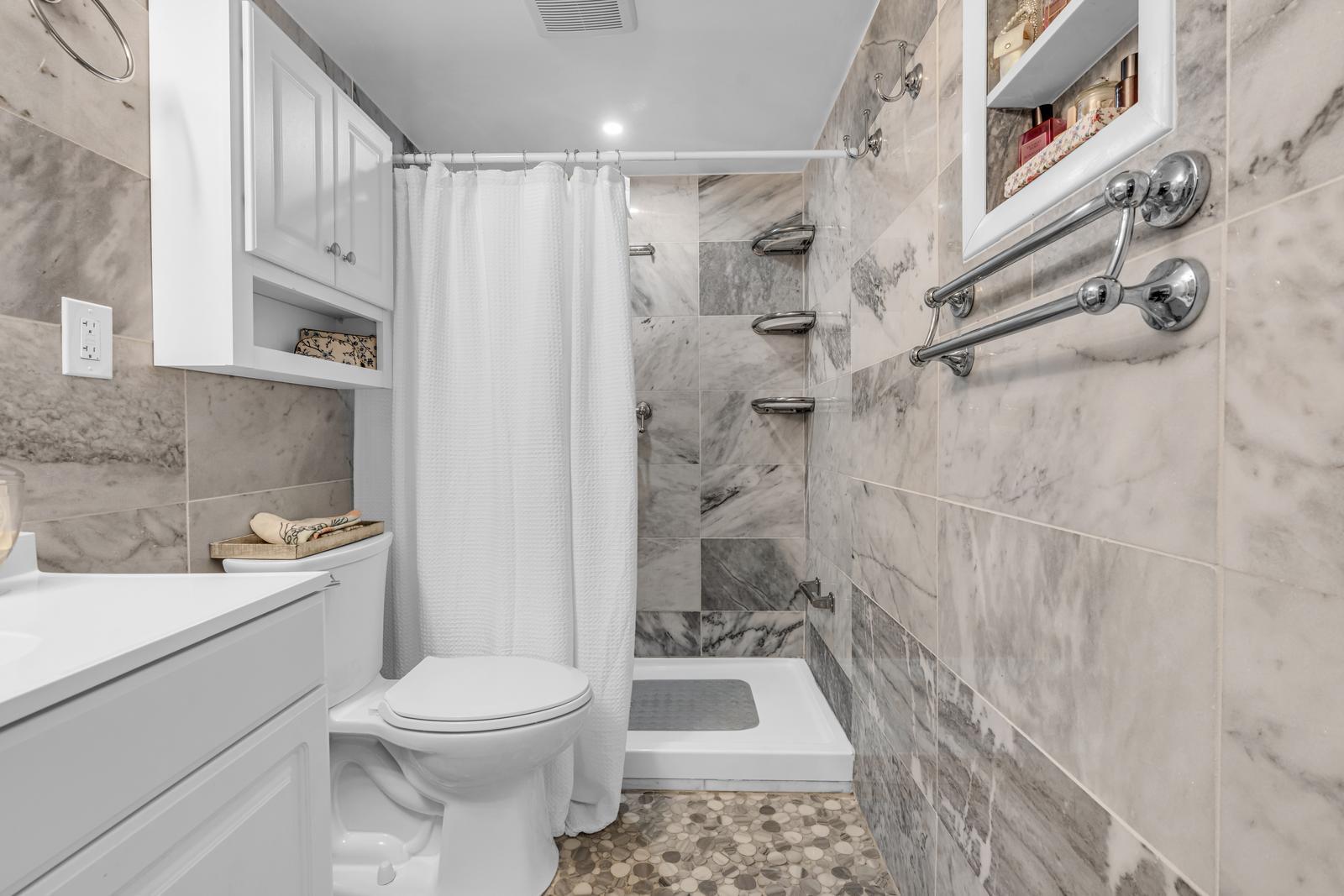 EMBARCADERO CONDO - Residential