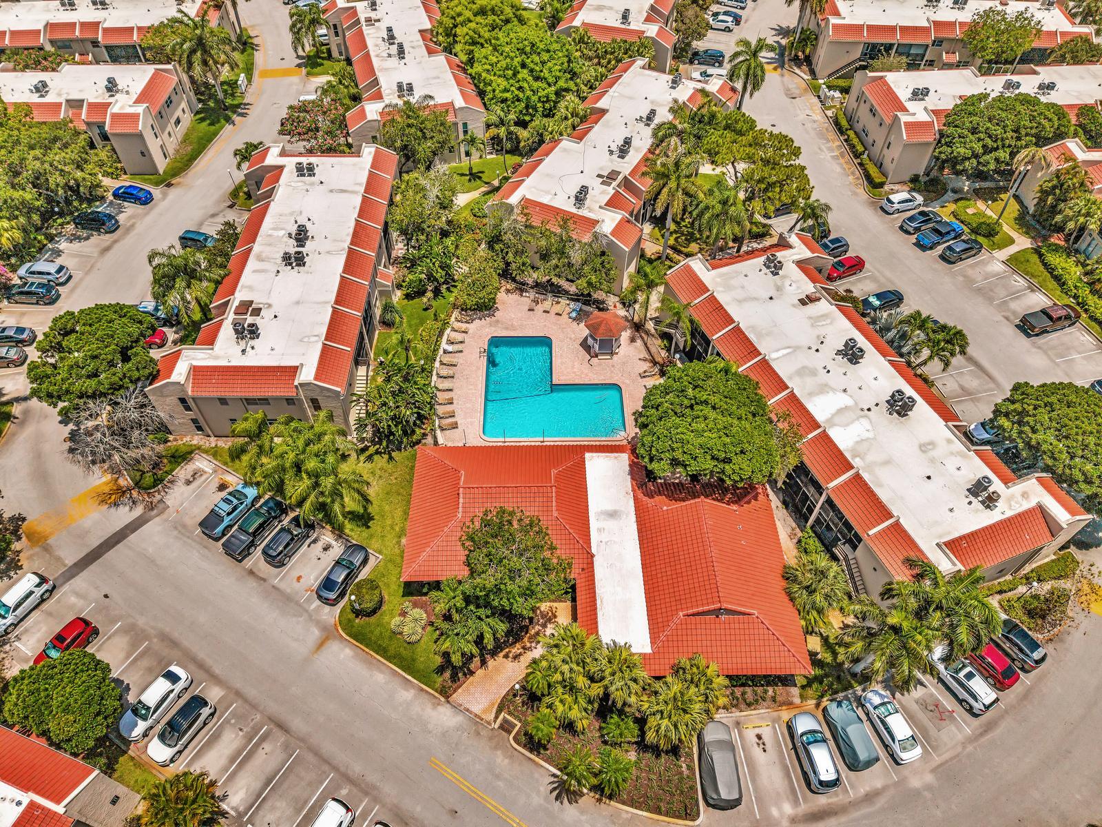 EMBARCADERO CONDO - Residential