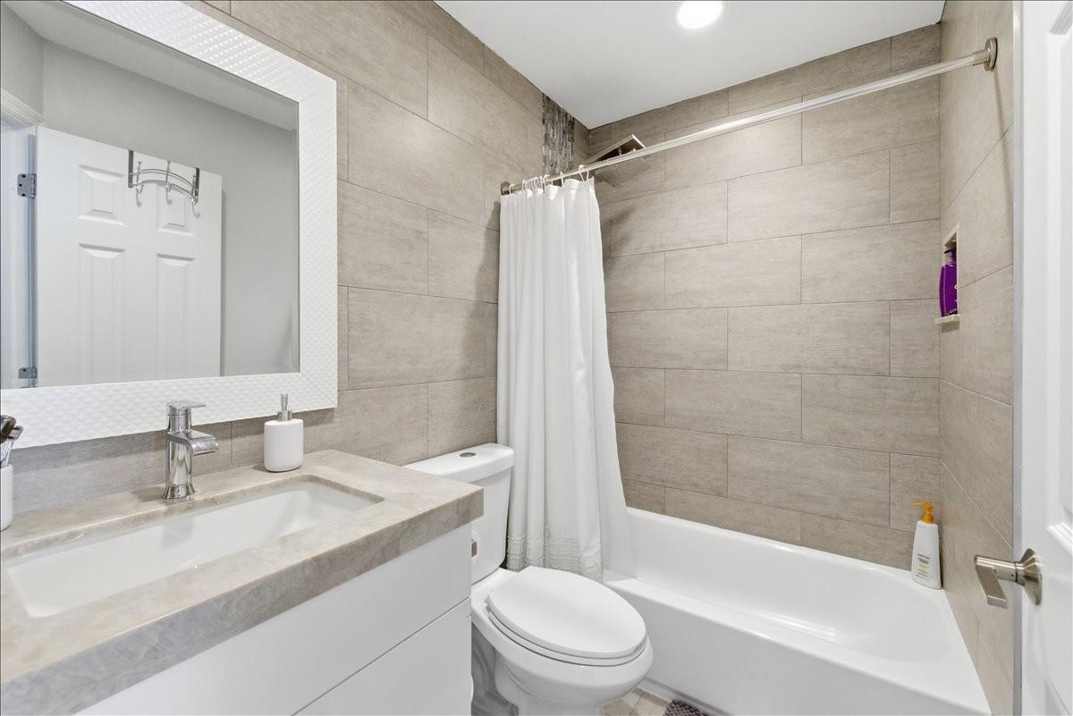 Blue Lake - Residential