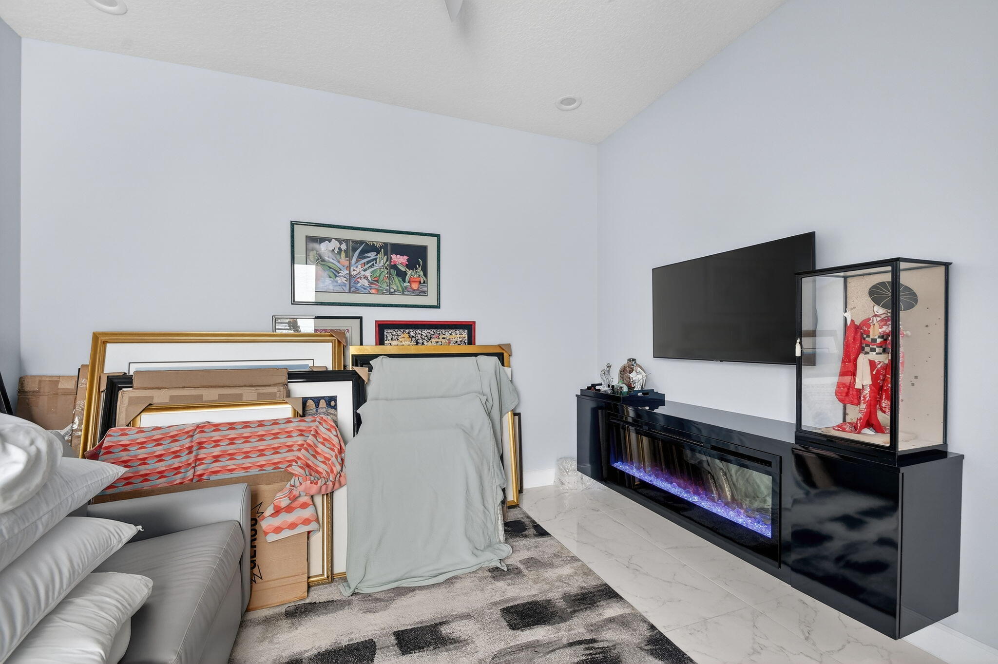 VALENCIA SOUND - Residential