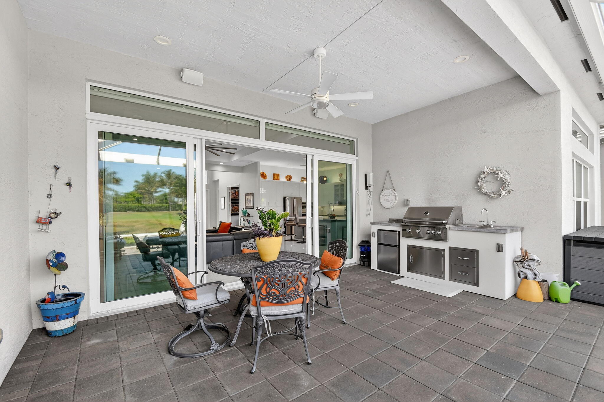 VALENCIA SOUND - Residential