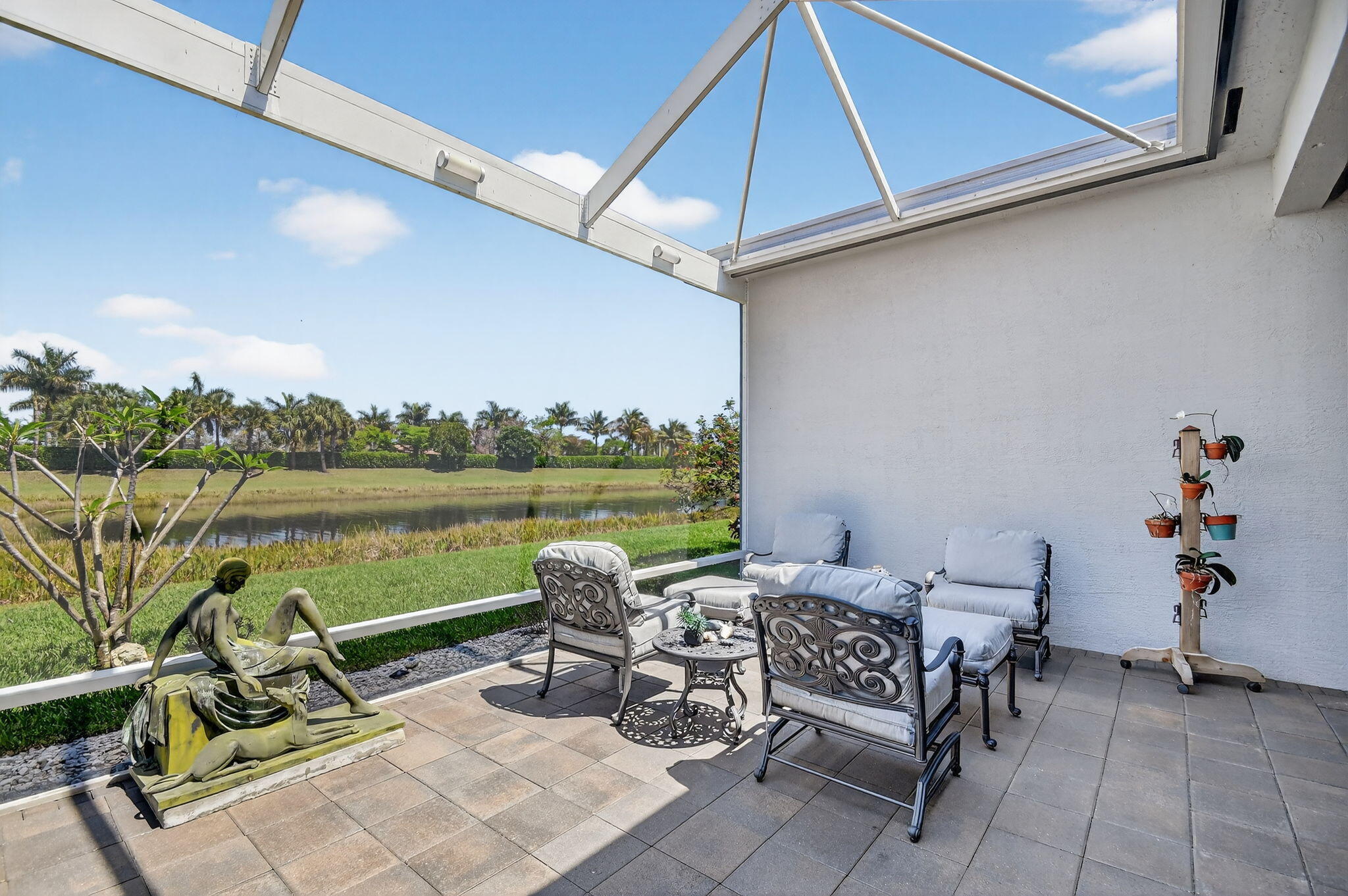 VALENCIA SOUND - Residential