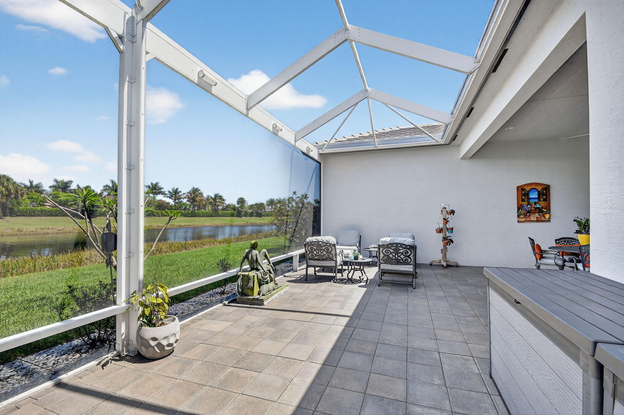 VALENCIA SOUND - Residential