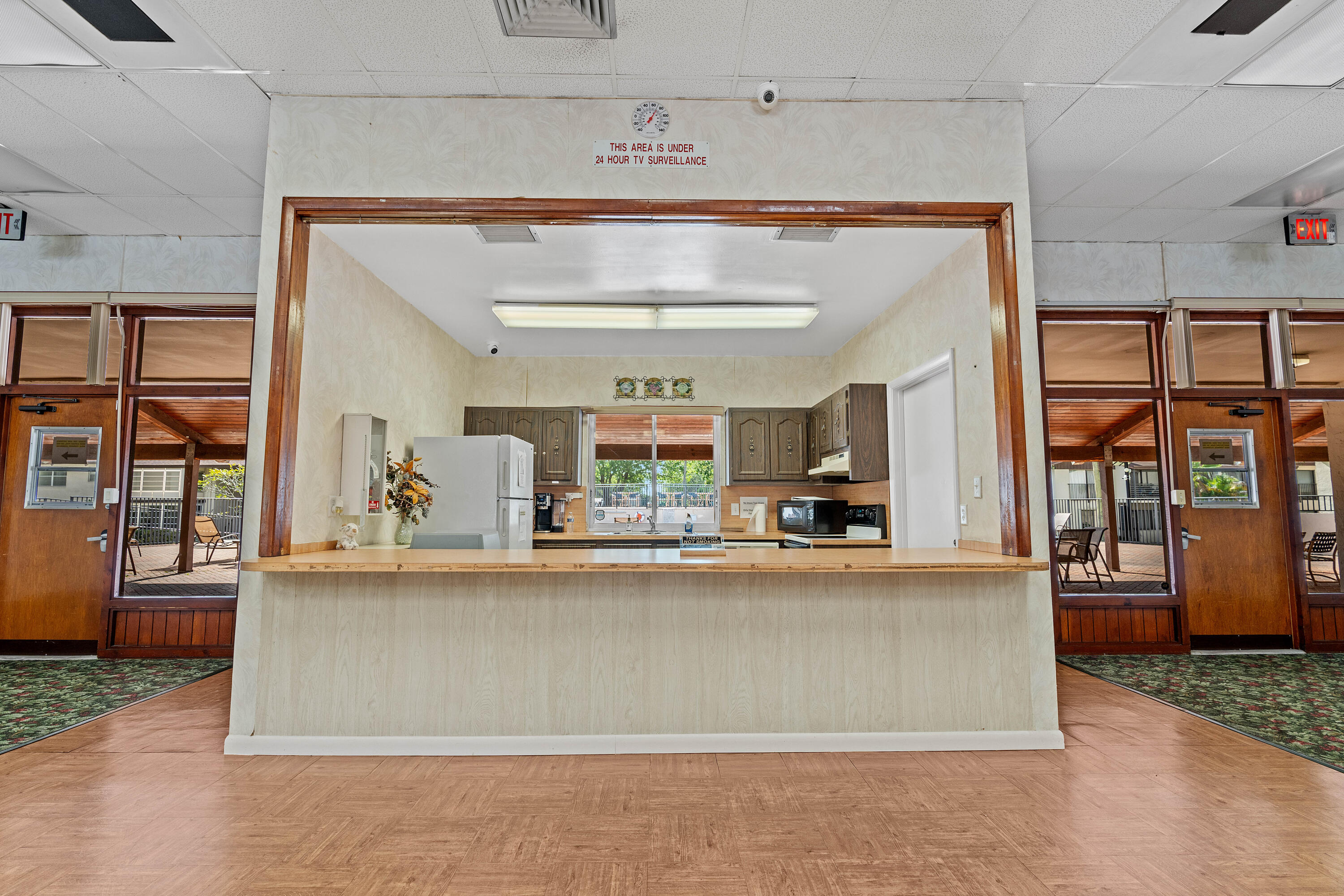 LAURELS AT MARGATE CONDO - Residential