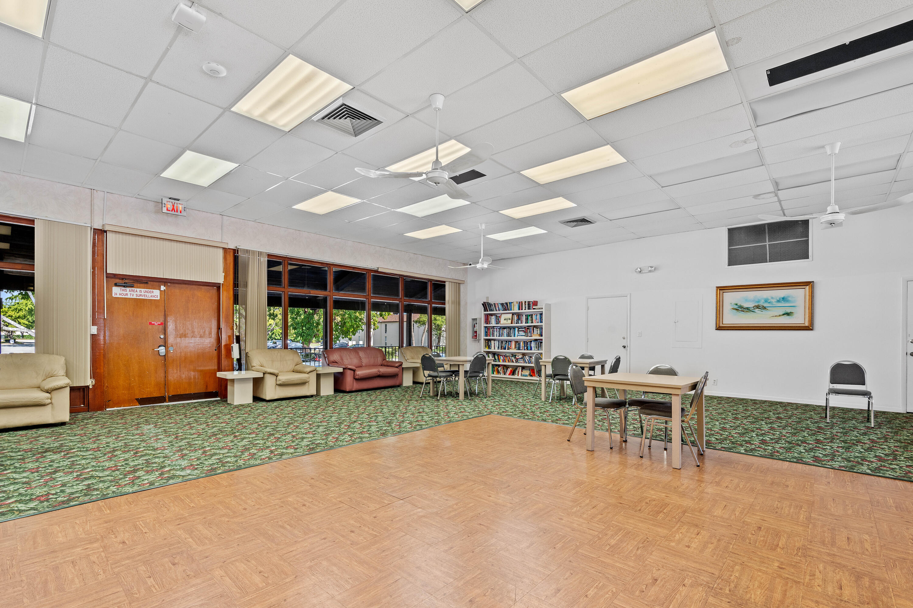 LAURELS AT MARGATE CONDO - Residential