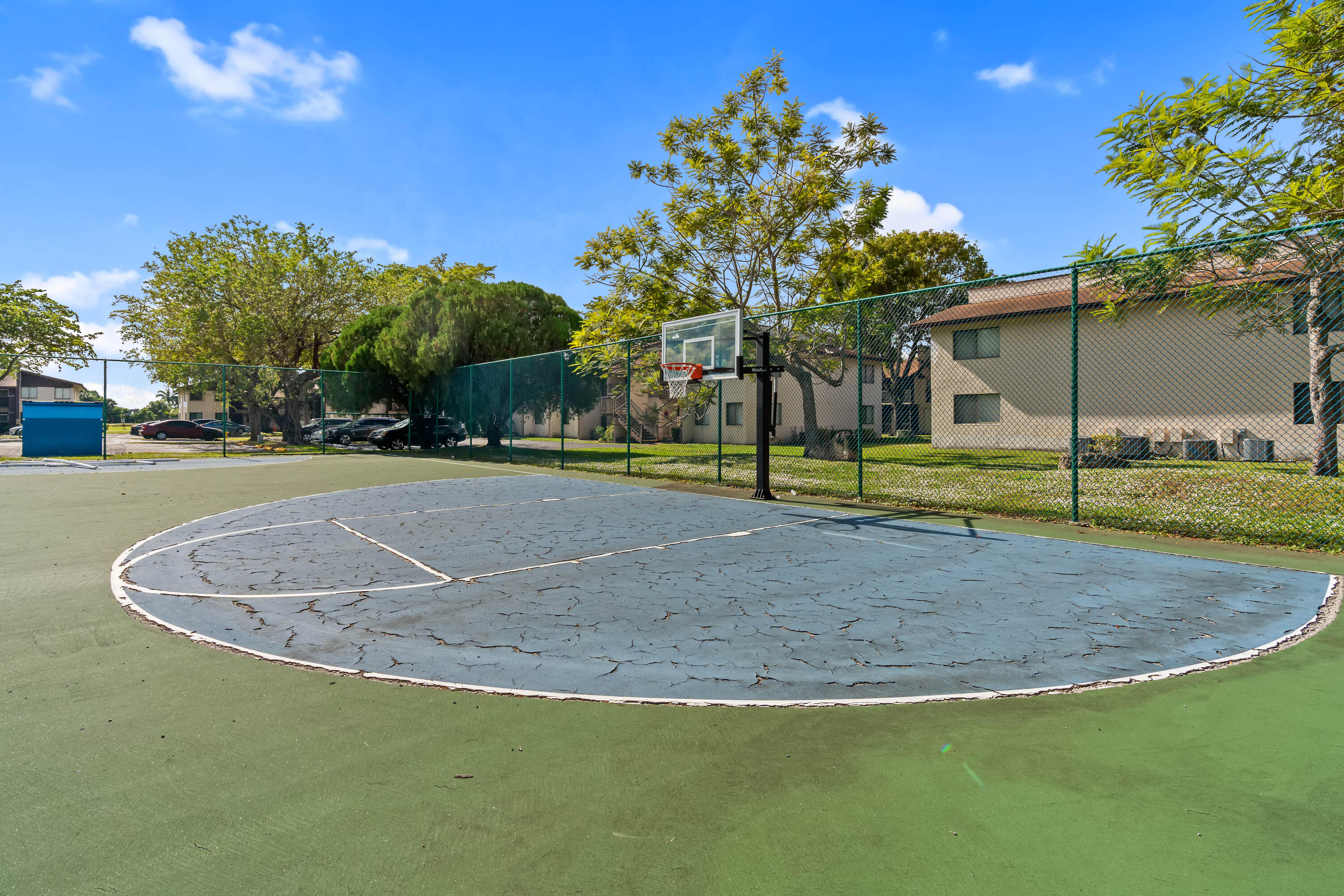 LAURELS AT MARGATE CONDO - Residential