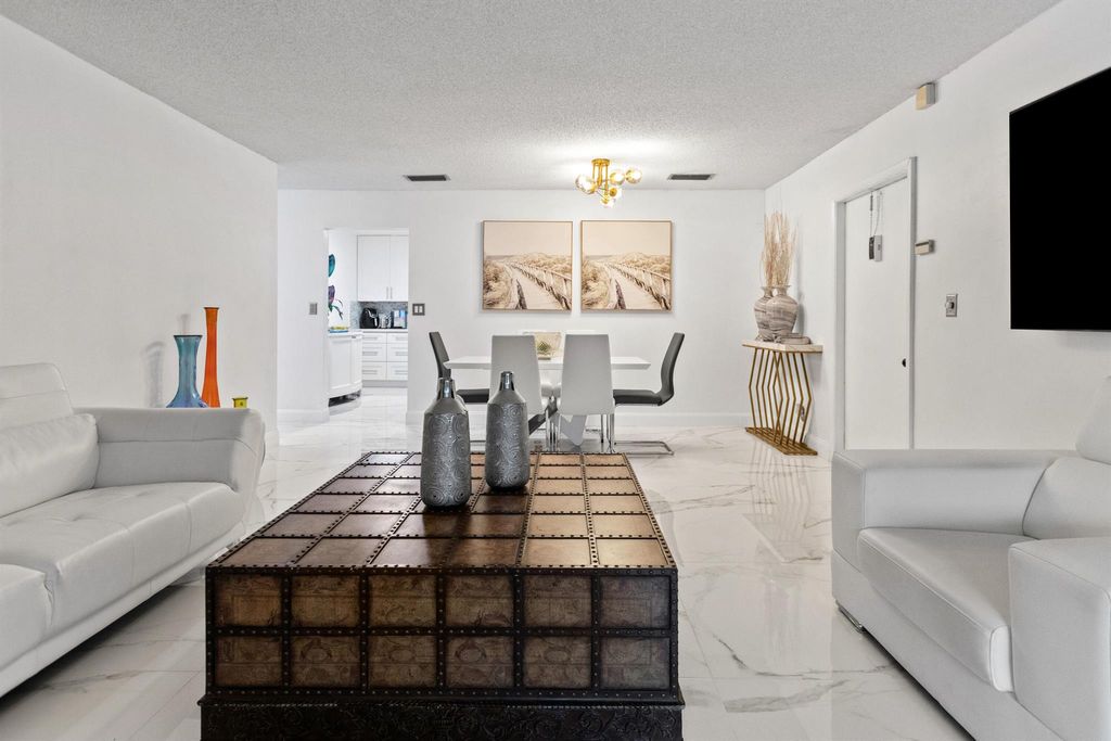 Photo of 335 W Laurel Drive #8m, Margate, FL 33063 (MLS # R11146948)