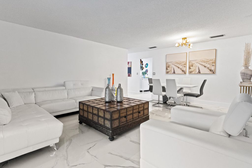 Photo of 335 W Laurel Drive #8m, Margate, FL 33063 (MLS # R11146948)
