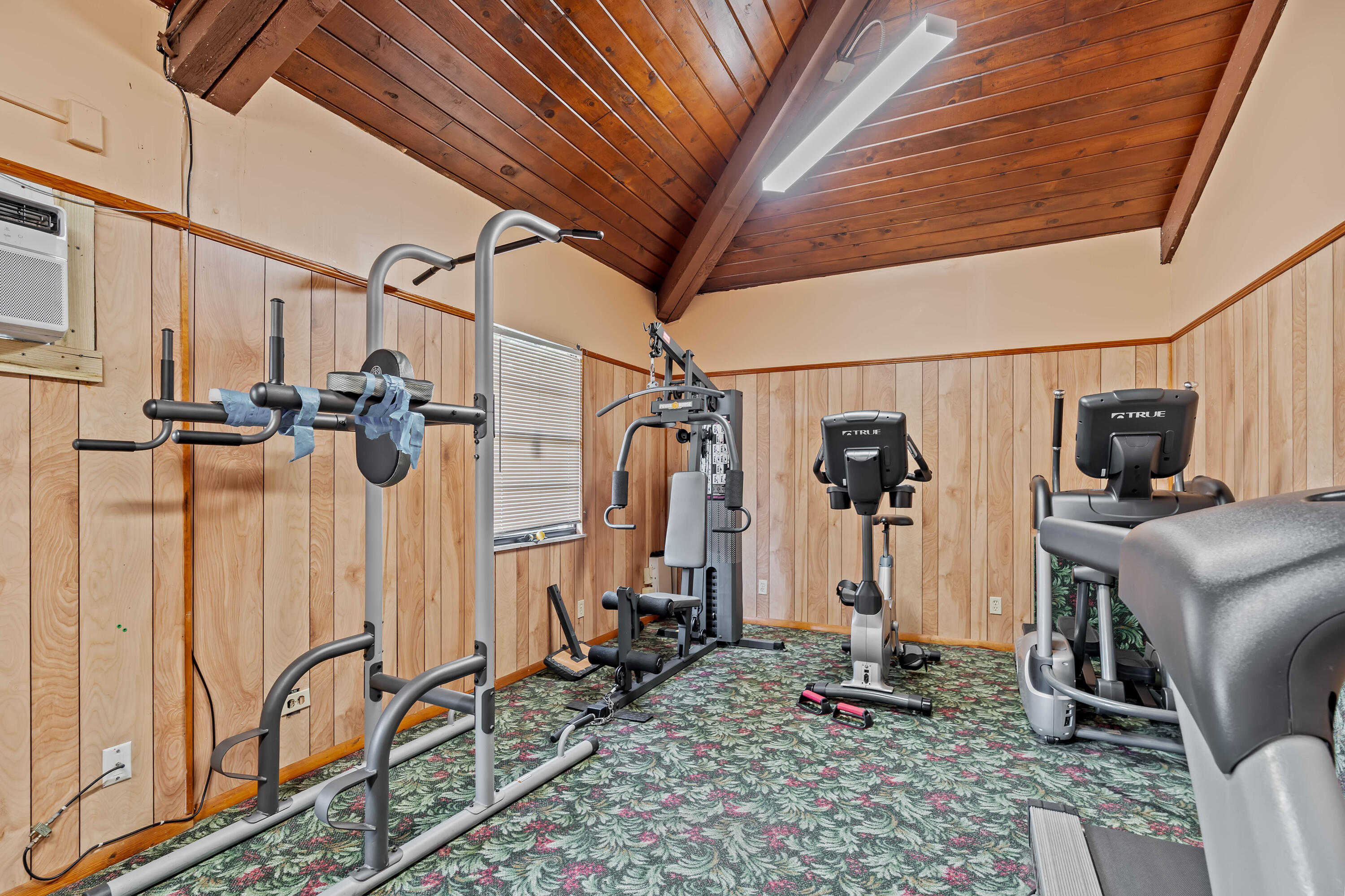 LAURELS AT MARGATE CONDO - Residential