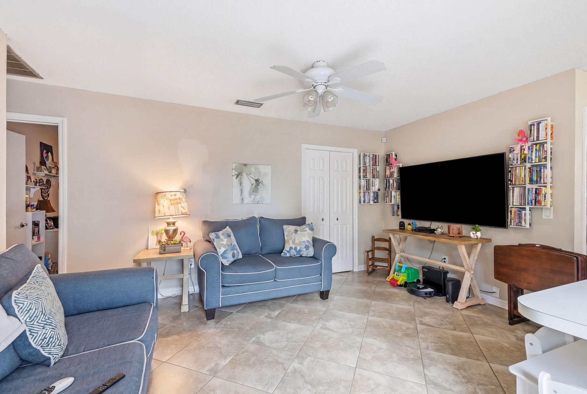 PALM BEACH LAKES SOUTH 2 - Residential