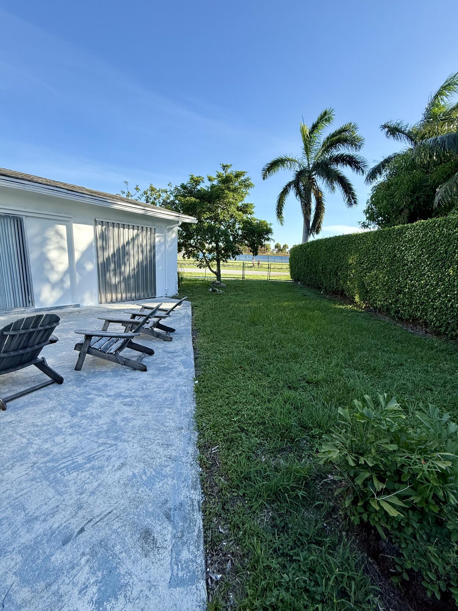 PALM BEACH LAKES SOUTH 2 - Residential