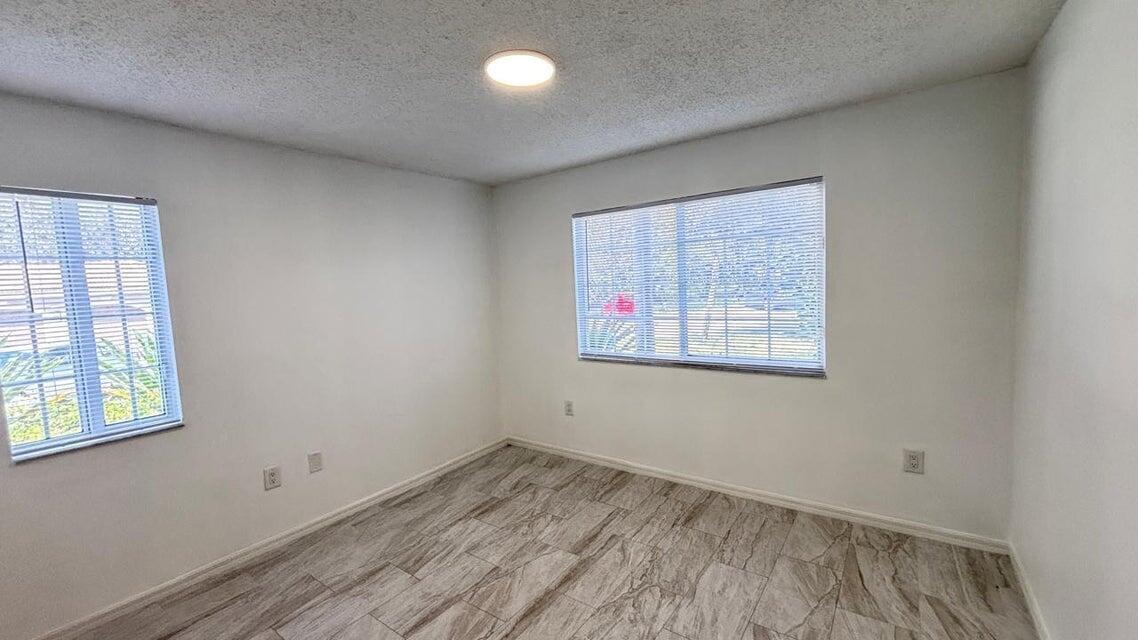 NA - Residential Lease