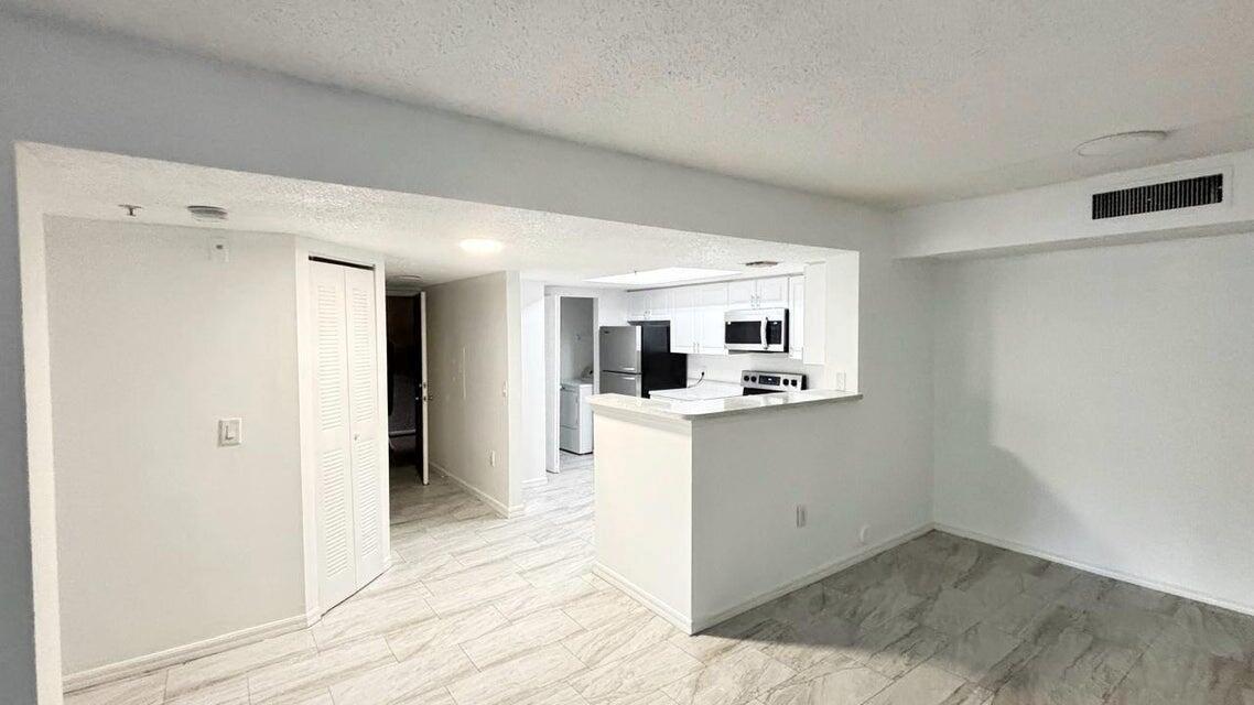 NA - Residential Lease