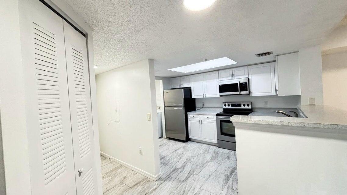 NA - Residential Lease