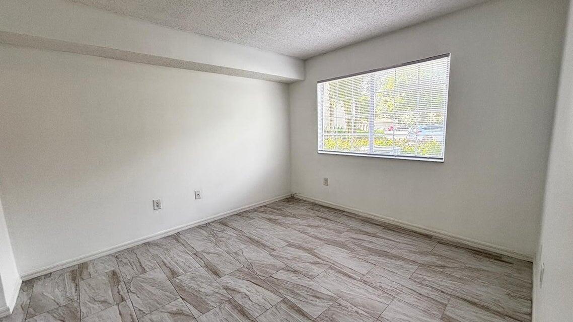 NA - Residential Lease