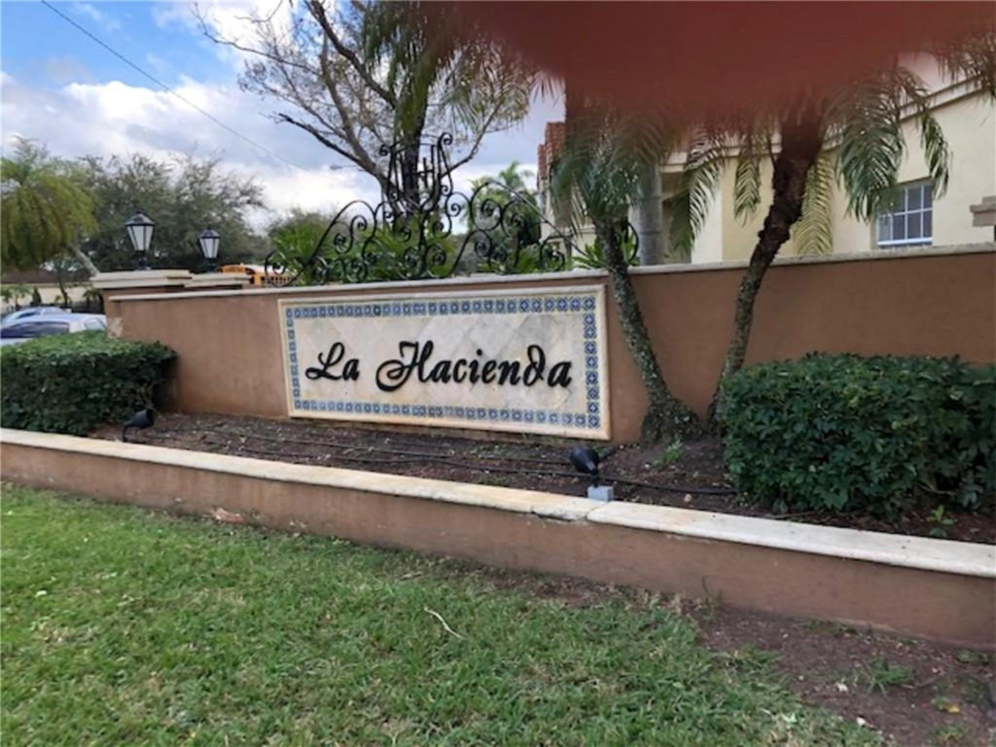 La Hacienda Country Club - Residential Lease