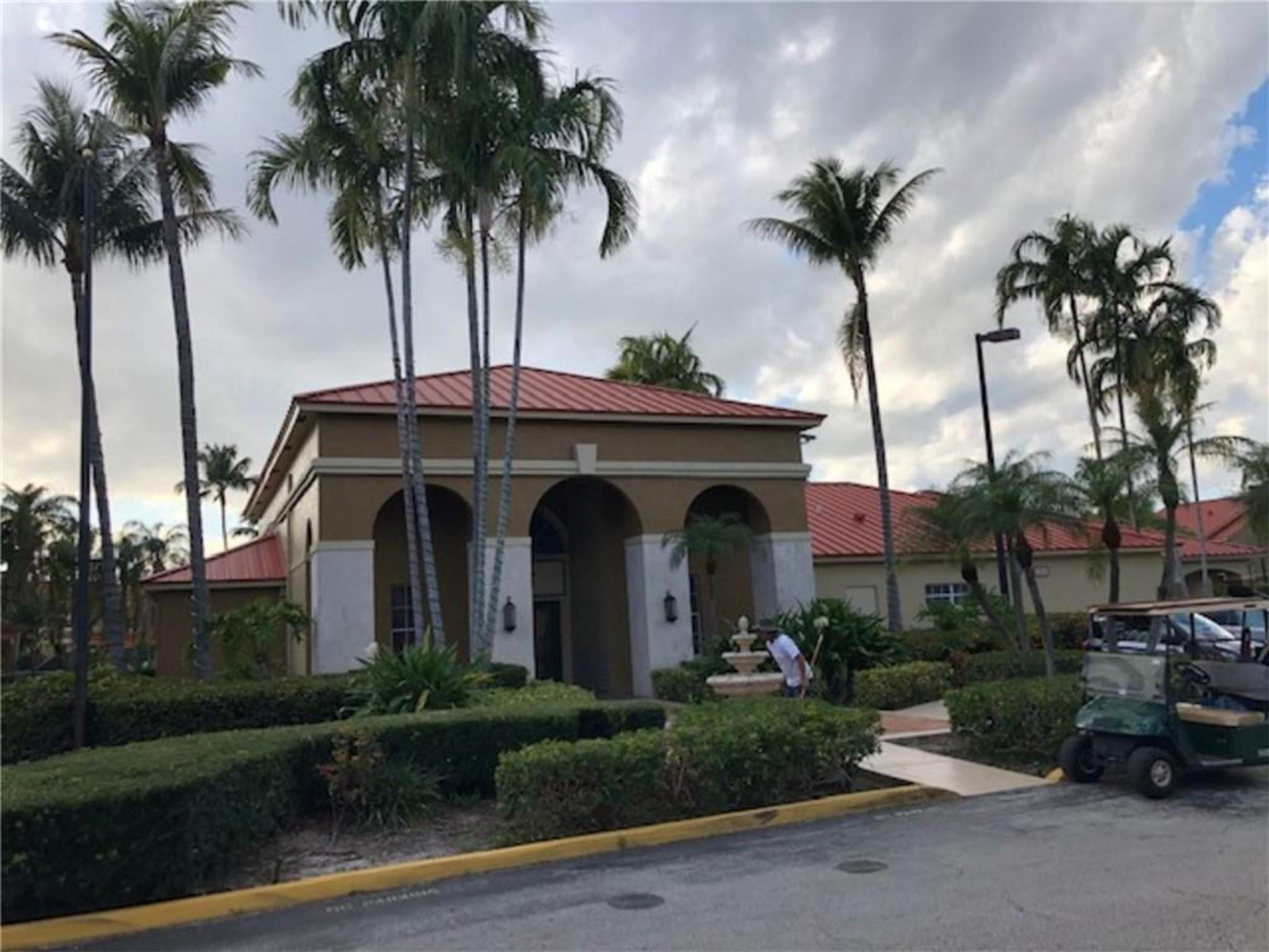 La Hacienda Country Club - Residential Lease