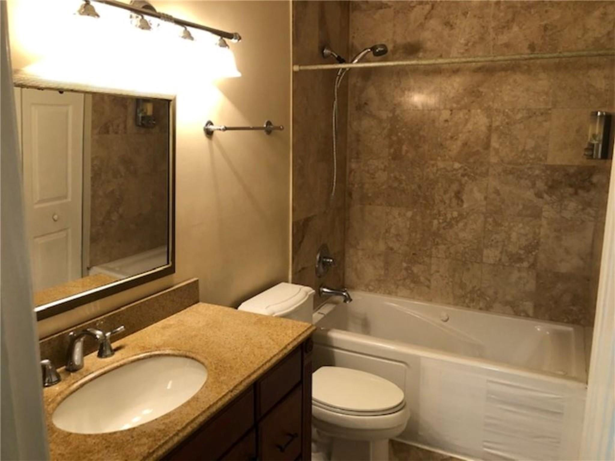 La Hacienda Country Club - Residential Lease