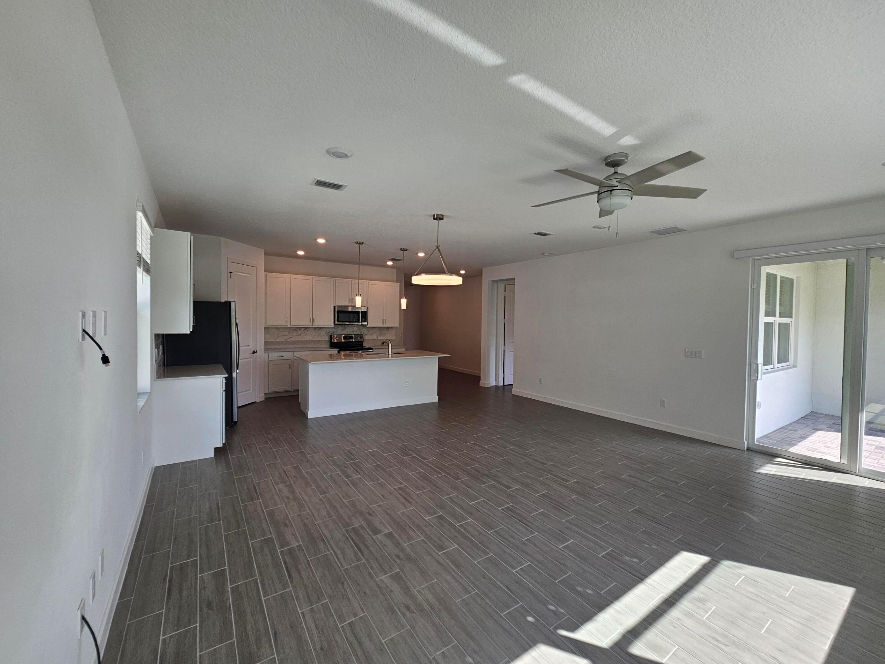 AVALON TRAILS AT VILLAGES OF ORIOLE PUD - Residential Lease