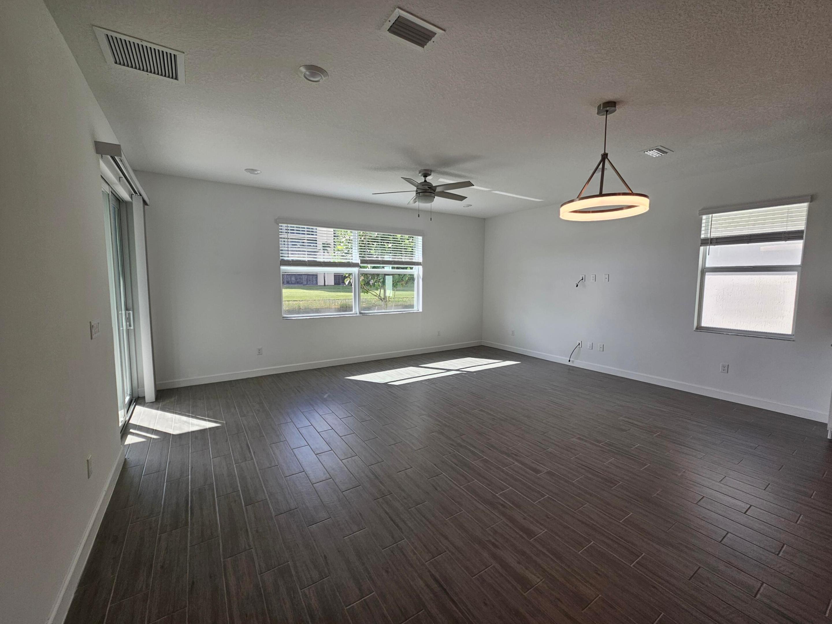 AVALON TRAILS AT VILLAGES OF ORIOLE PUD - Residential Lease