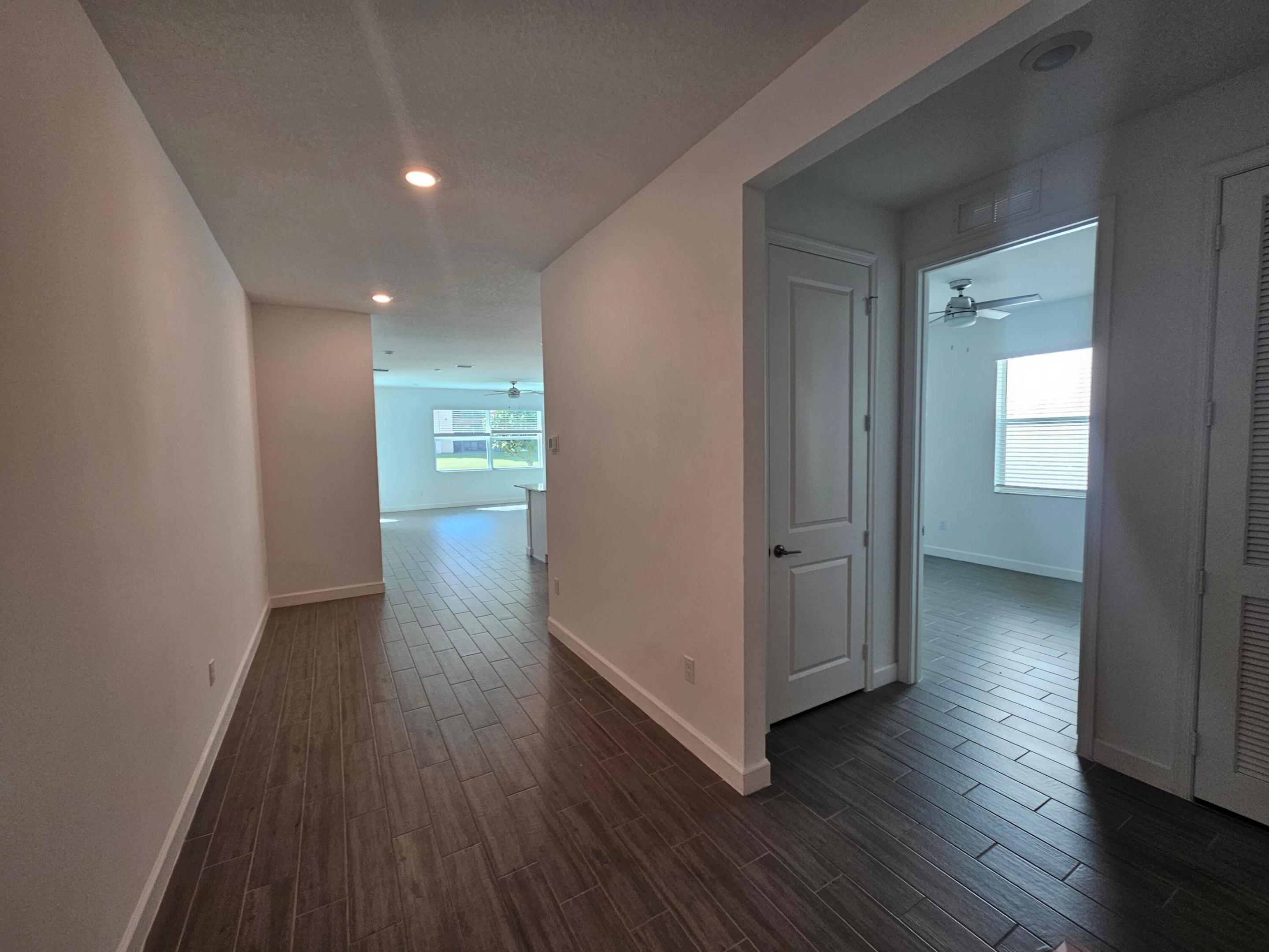 AVALON TRAILS AT VILLAGES OF ORIOLE PUD - Residential Lease