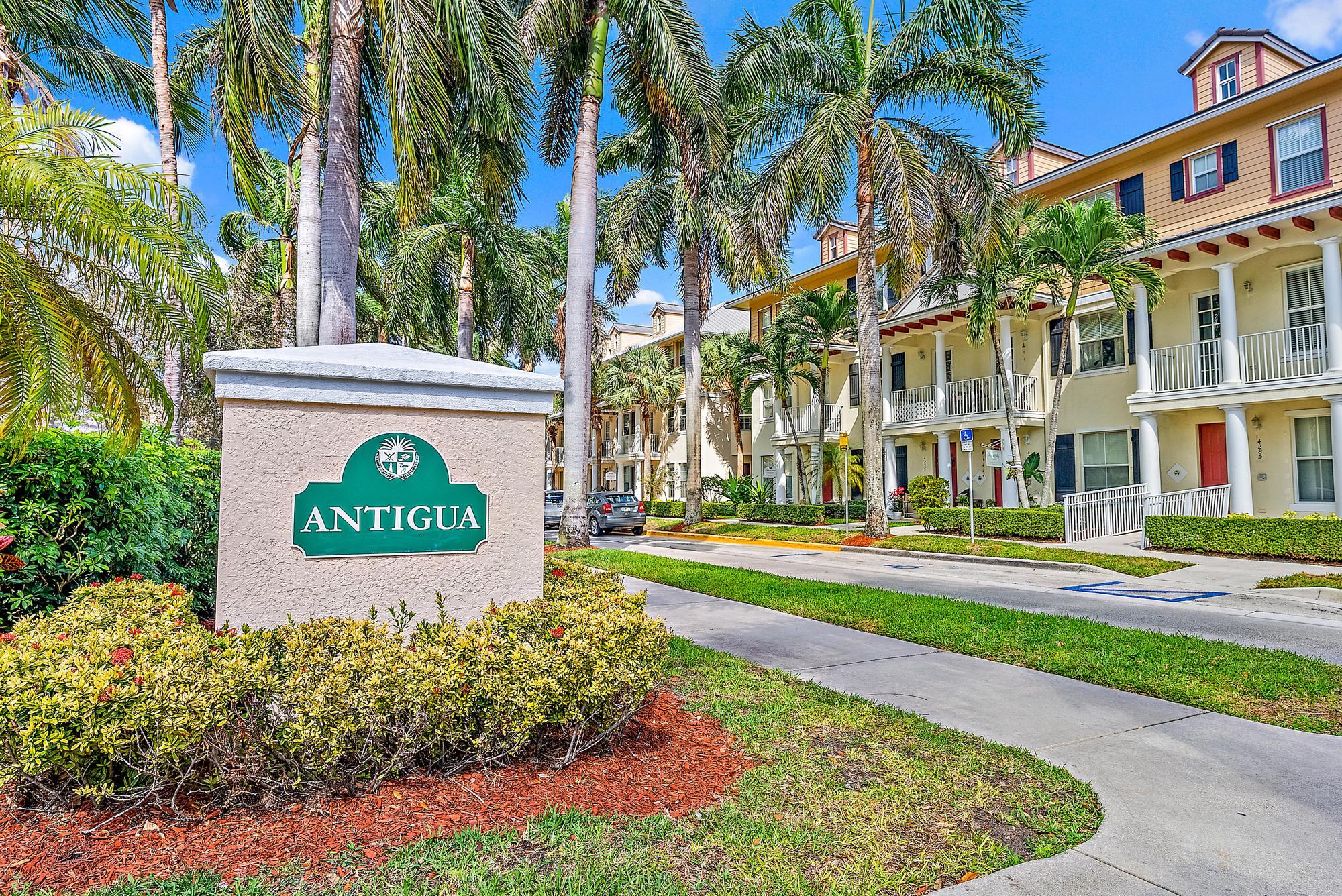 ABACOA TOWN CENTER 3 - Residential