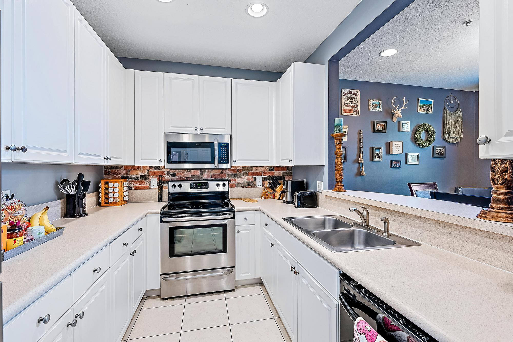 ABACOA TOWN CENTER 3 - Residential