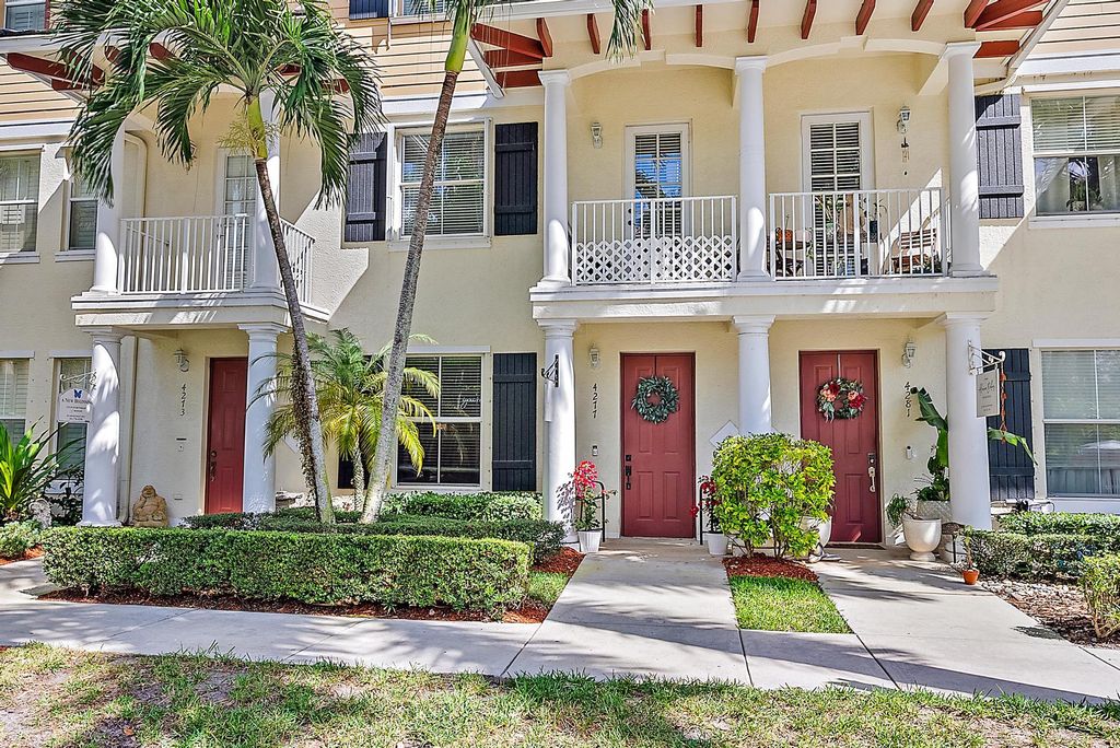 Photo of 4277 E Main Street, Jupiter, FL 33458 (MLS # R10960165)