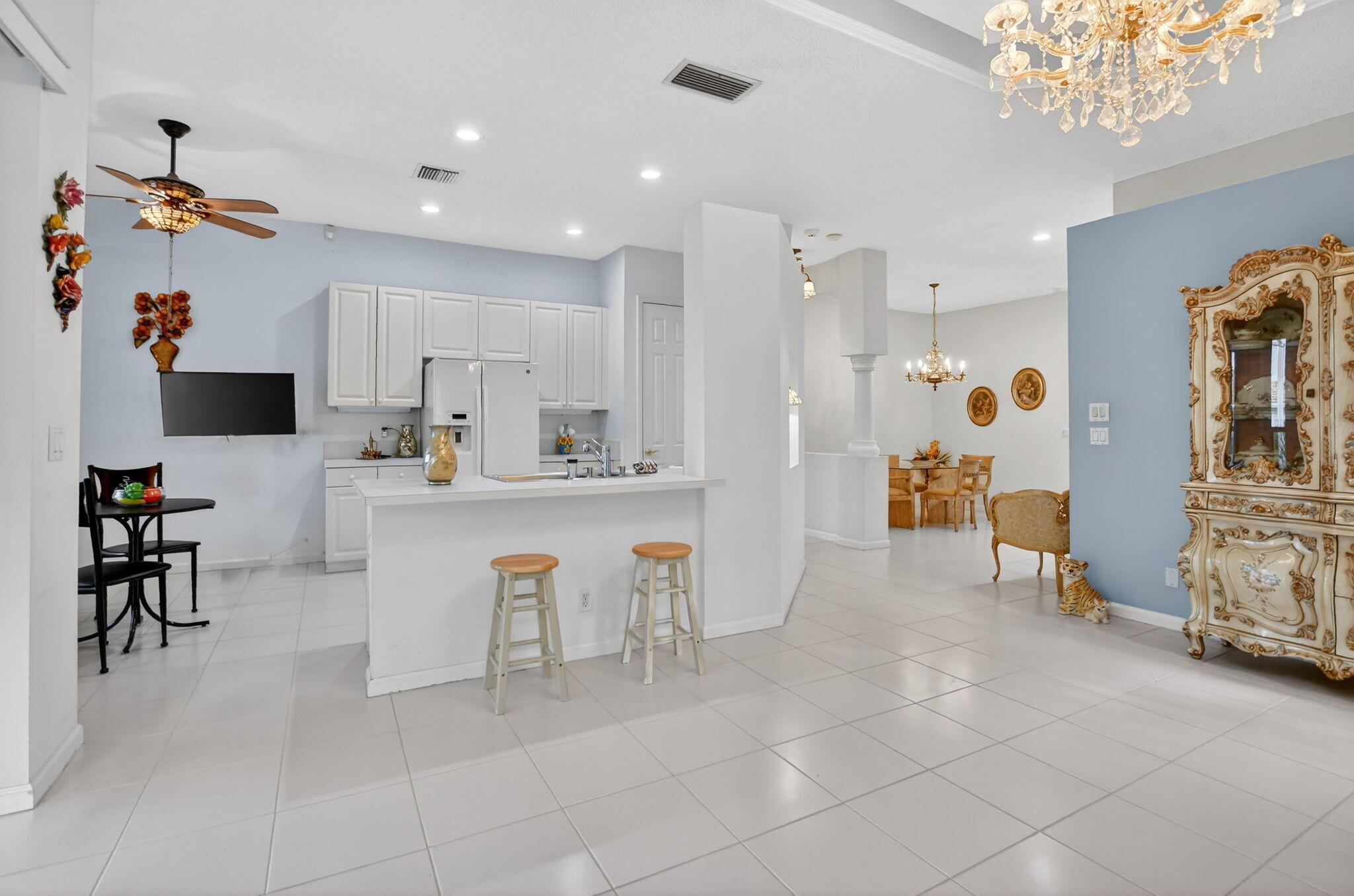 ABERDEEN/ OXFORD PLACE - Residential