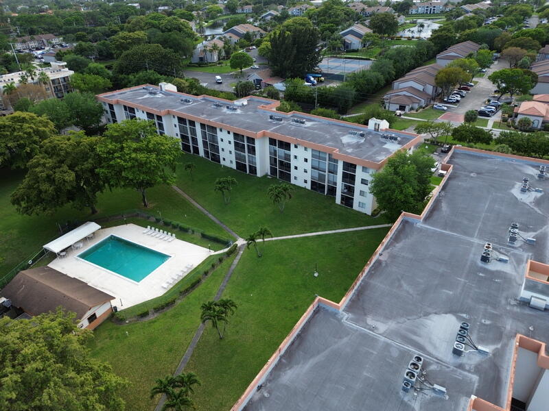 OLYMPUS VILLAGE CONDO - Residential