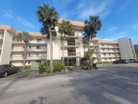 Photo of 5917 Via Vermilya #206, Lake Worth, FL 33462 (MLS # B26012422)
