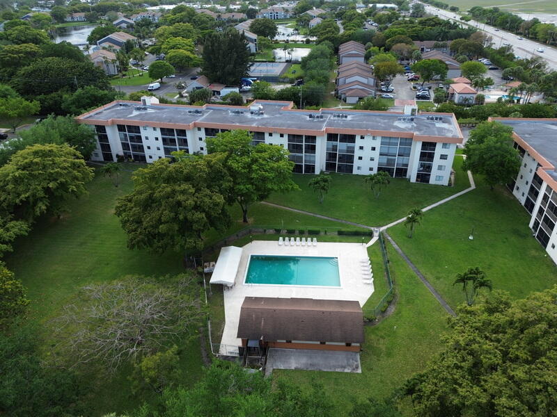 OLYMPUS VILLAGE CONDO - Residential