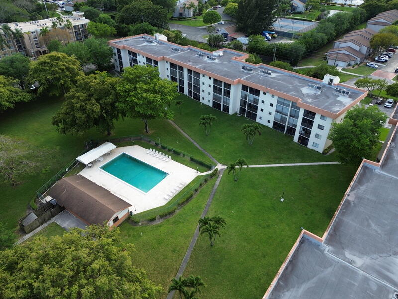 OLYMPUS VILLAGE CONDO - Residential