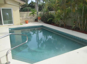 RIDGE AT THE BLUFFS - Residential Lease