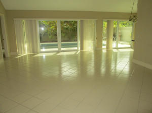 RIDGE AT THE BLUFFS - Residential Lease