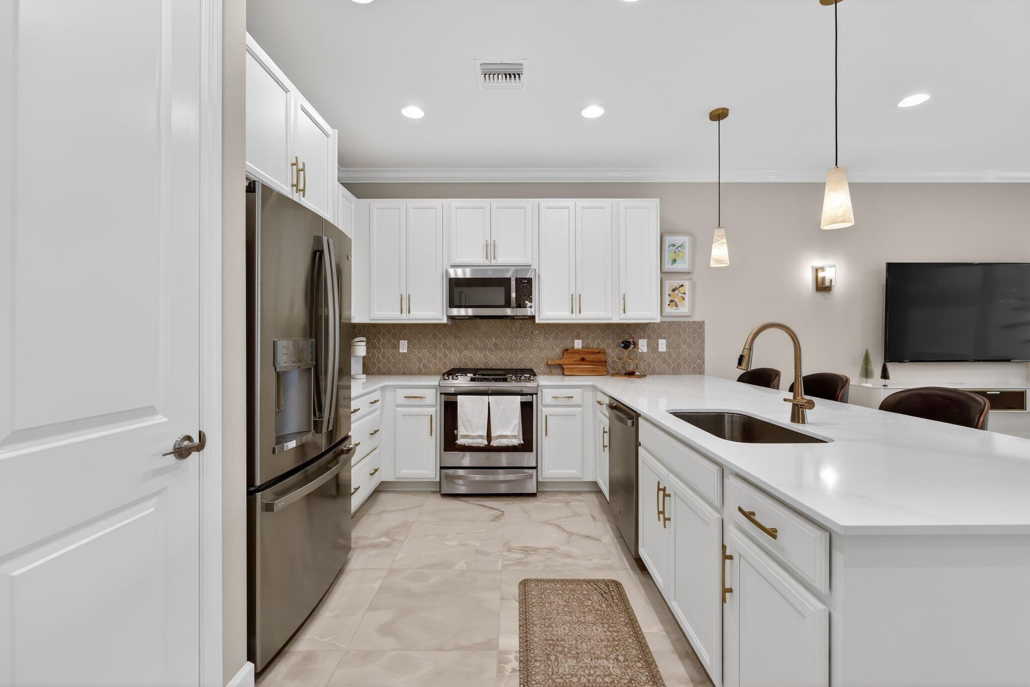 Riverland - Residential Lease