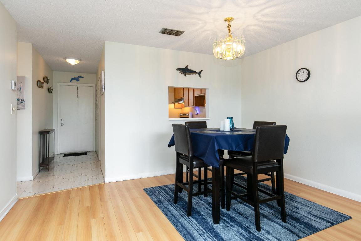 ROYAL PARK GARDENS III-H CONDO - Residential