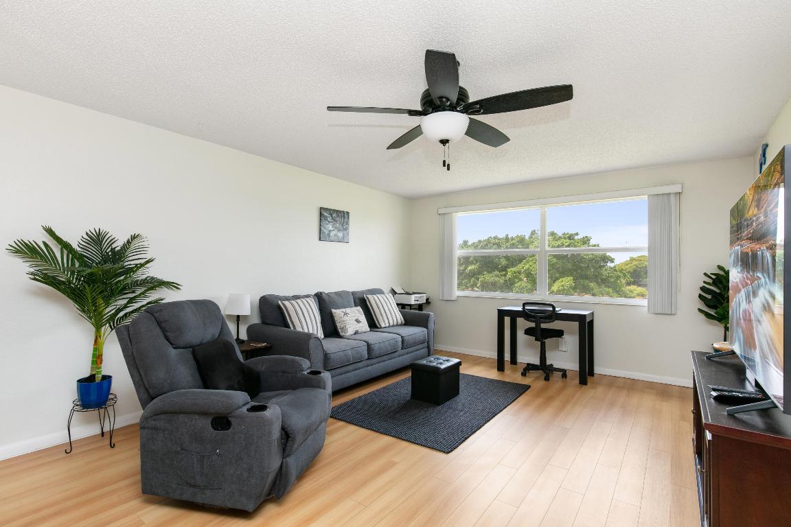 ROYAL PARK GARDENS III-H CONDO - Residential