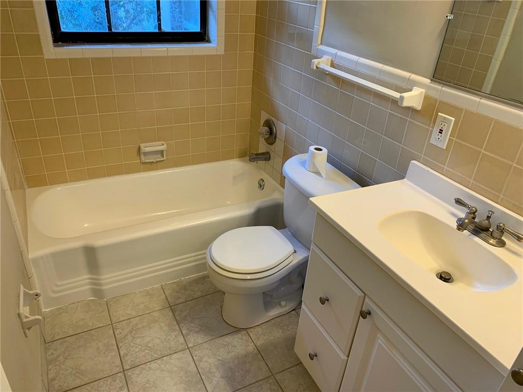 Pompano Golf Estates 1st - Residential Lease