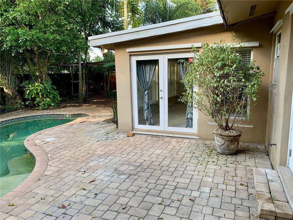 Pompano Golf Estates 1st - Residential Lease