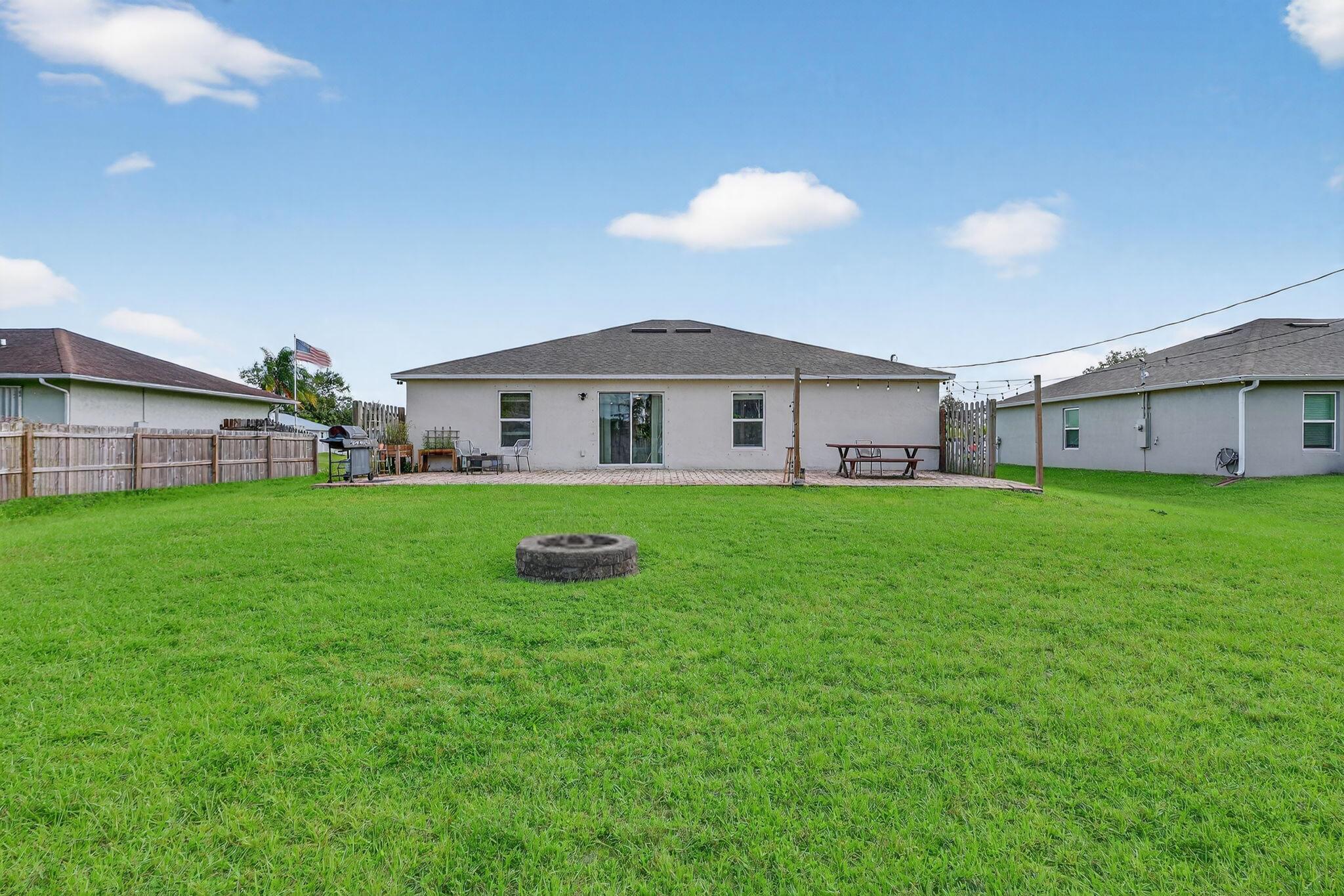 PORT ST LUCIE SECTION 13 - Residential