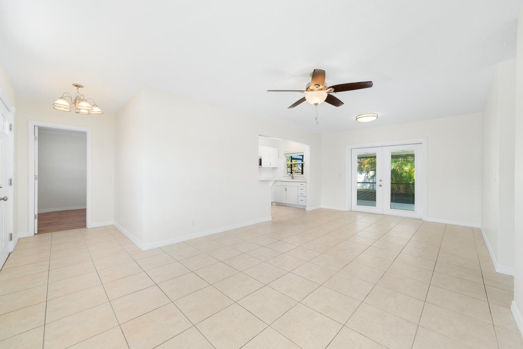Photo of 3773 Bahama Road, Palm Beach Gardens, FL 33410 (MLS # R11072531)