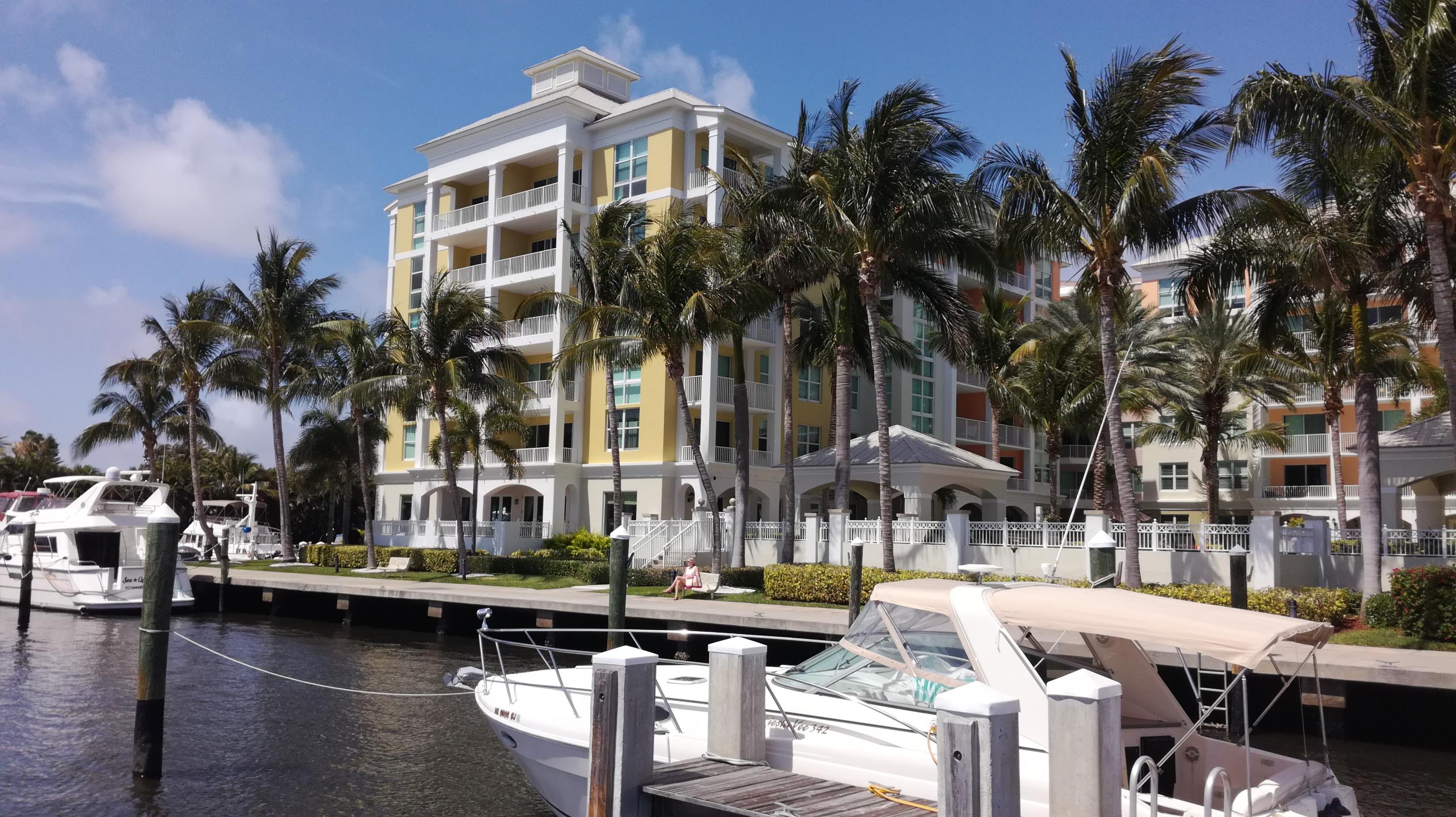 MOORINGS AT LANTANA CONDO 2 - Residential