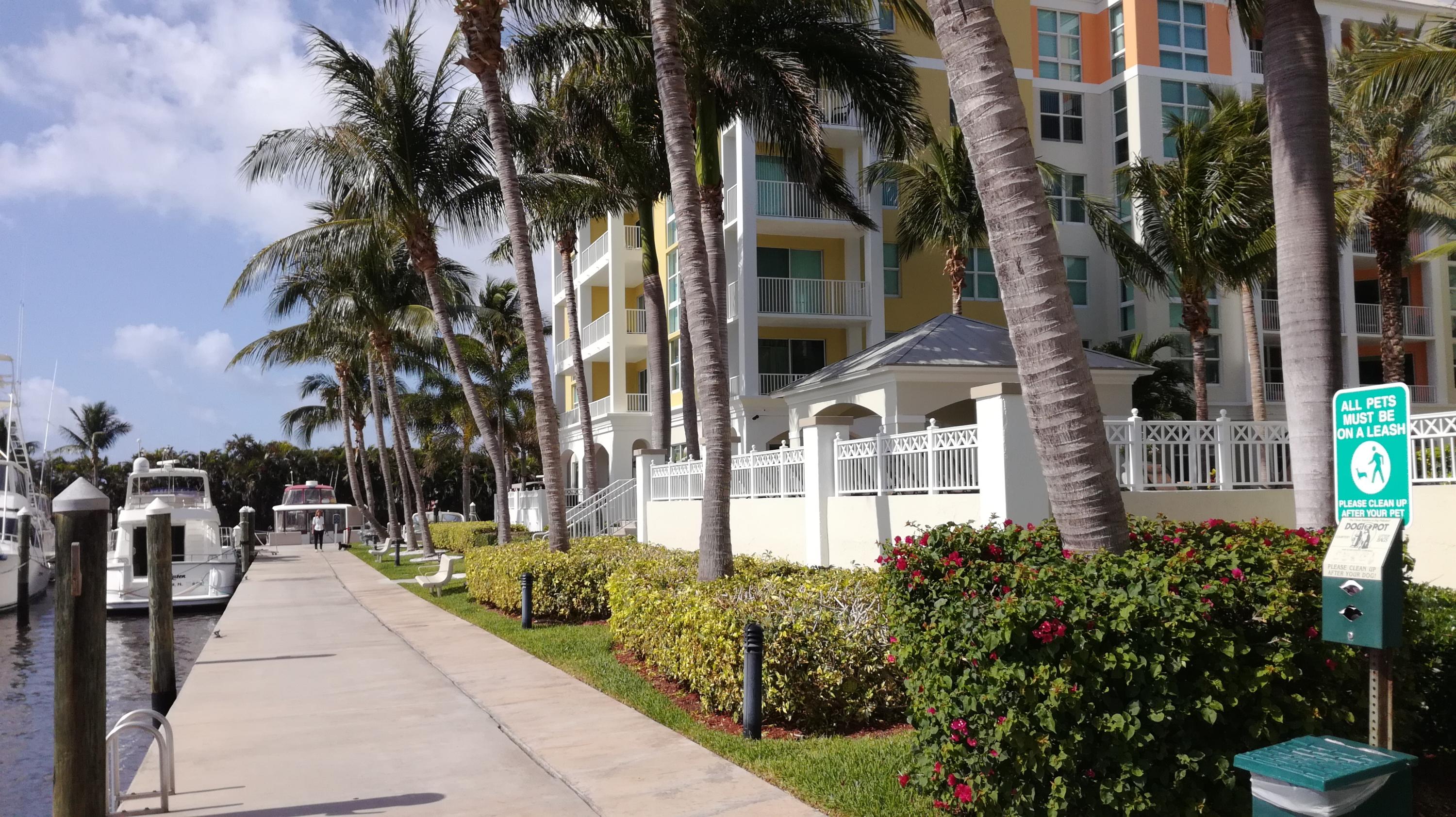 MOORINGS AT LANTANA CONDO 2 - Residential