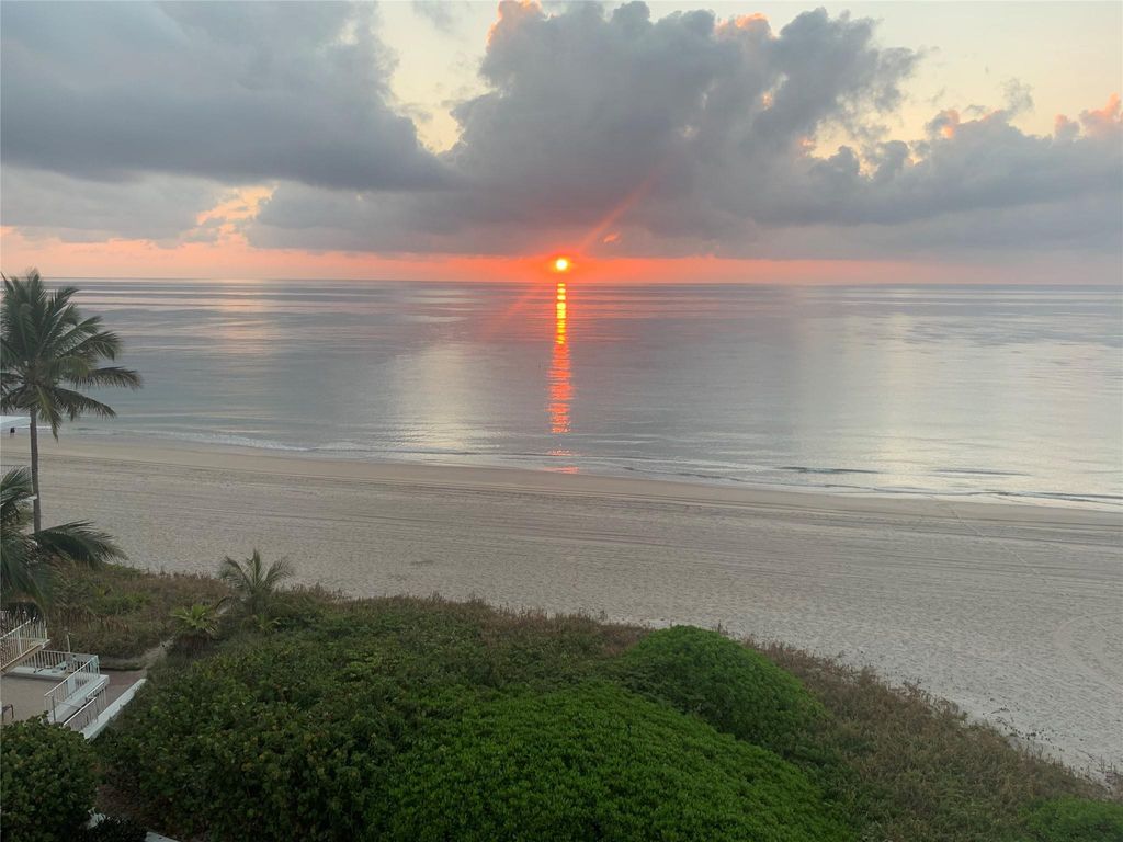 Photo of 1500 S Ocean Blvd #603, Lauderdale By The Sea, FL 33062 (MLS # F10537152)